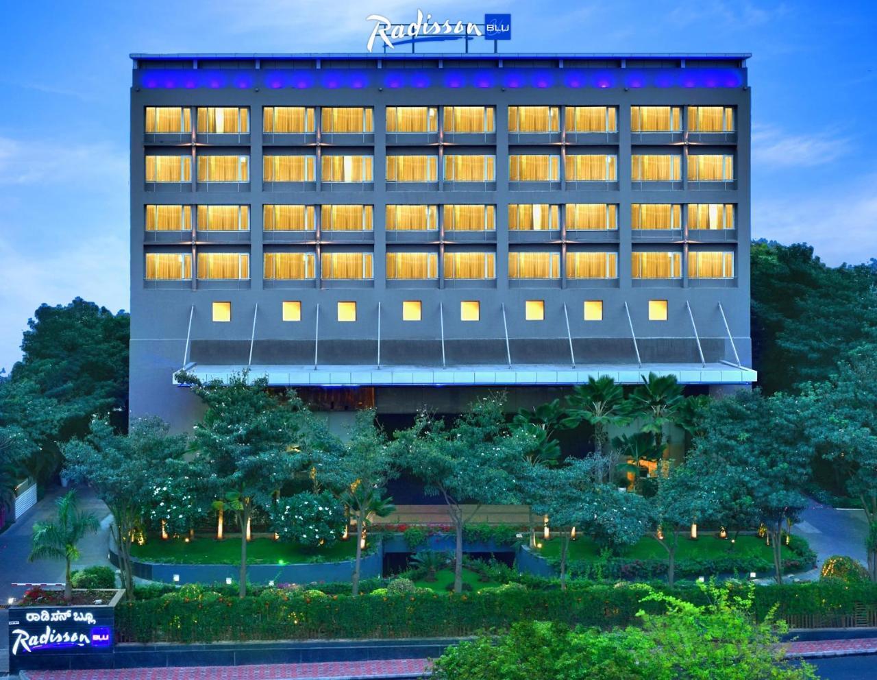 Готель Radisson Blu Bengaluru Outer Ring Road Екстер'єр фото